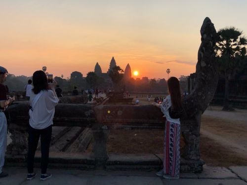 アンコールワット周辺の旅とカンボジア現地オプションツアー