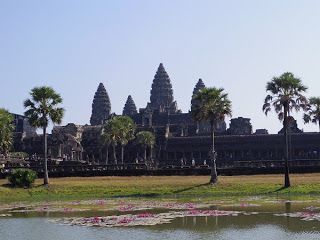 世界遺産アンコール遺跡と首都プノンペンを巡るカンボジア9日間の旅