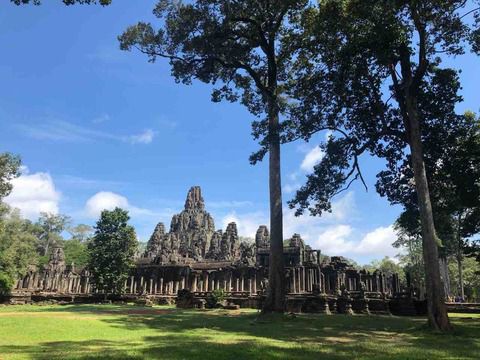 カンボジアのおすすめ日本語ガイド(７３２)コロナで2020年8月のアンコールワットに訪れている観光客は国内旅行客しかいません。