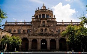 オスピシオ・カバーニャス -メキシコ 世界遺産　写真・壁紙集