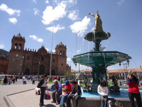 【インカ文明とキリスト教文化が交錯する世界遺産の都市】クスコの市街 (City of Cuzco)