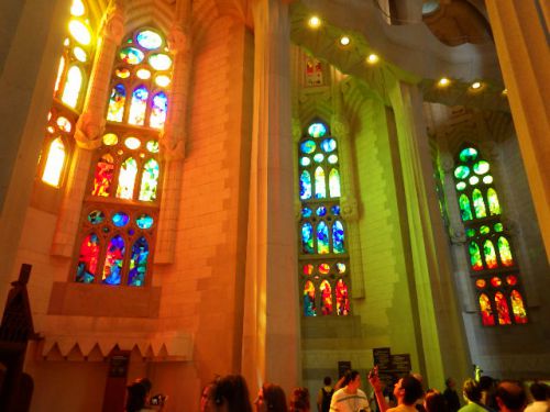 【世界遺産にも登録されている天才ガウディの作品群】アントニ・ガウディの作品群 (Works of Antoni Gaudí)