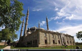 セリミエ・モスクと その社会的複合施設群 - トルコ 世界遺産